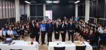 คณะมนุษยศาสตร์และสังคมศาสตร์ จัดกิจกรรม Talk Series ครั้งที่ 2 ภาษาอังกฤษและการสื่อสารข้ามวัฒนธรรมผ่านการแลกเปลี่ยนเรียนรู้ โดย หลักสูตรภาษาจีนเพื่องานบริการ ในหัวข้อ “Exploring Differences between English and Chinese Culture”