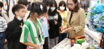 One World Library มหาวิทยาลัยสวนดุสิต จัดนิทรรศการในโครงการ Wisdom Academy ครั้งที่ 1-7 “พลังแห่งการเรียนรู้ก้าวไปด้วยกัน: The Power of Learning Together”