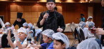 สำนักกิจการพิเศษ ร่วมกับ โครงการสอนดนตรีบุคคลภายนอก คณะมนุษยศาสตร์และสังคมศาสตร์ มสด. จัดกิจกรรม Small World @ SDU Smart Camp in March 2025 (วันที่ 7)