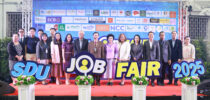 กองพัฒนานักศึกษา มหาวิทยาลัยสวนดุสิต จัด  SDU Job Fair 2025 : สร้างงาน สร้างโอกาส สร้างอนาคต