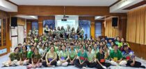 คณาจารย์ มหาวิทยาลัยสวนดุสิต ศูนย์การศึกษา ตรัง ได้รับเกียรติจาก เป็นวิทยากร ในหัวข้อ “การเสริมสร้างบุคลิกภาพและความกล้าแสดงออกของผู้นำ” ณ โรงเรียนมัธยมวัดควนวิเศษมูลนิธิ จังหวัดตรัง  
