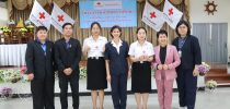 เหล่ากาชาดจังหวัดลำปาง มอบทุนการศึกษาแก่นักศึกษา มหาวิทยาลัยสวนดุสิต ศูนย์การศึกษา ลำปาง ประจำปีงบประมาณ 2568