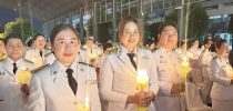 มหาวิทยาลัยสวนดุสิต วิทยาเขตสุพรรณบุรี เข้าร่วมพิธีวางพานพุ่ม และจุดเทียนถวายพระพรชัยมงคล เนื่องในโอกาสวันเฉลิมพระชนมพรรษาพระบาทสมเด็จพระเจ้าอยู่หัว 28 กรกฎาคม 2568