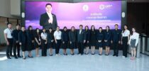 สำนักนวัตกรรมชุมชน มหาวิทยาลัยสวนดุสิต นำผลิตภัณฑ์ชุมชนที่พัฒนาจากงานวิจัยเชิงพื้นที่จังหวัดสุพรรณบุรี เข้าร่วมจัดแสดงในบูธนิทรรศการ ภายในกิจกรรมการตรวจเยี่ยมและมอบนโยบายของ วราวุธ ศิลปอาชา รัฐมนตรีว่าการกระทรวงอุตสาหกรรม ณ การนิคมอุตสาหกรรมแห่งประเทศไทย (กนอ.)