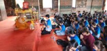 SDU เดินหน้ากิจกรรม “กยศ.สวนดุสิตร่วมใจ ลัดเลาะ 9 วัด” ส่งเสริมการเรียนรู้นอกห้องเรียน พร้อมปลูกฝังคุณธรรมและจิตอาสา