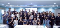 โรงเรียนการท่องเที่ยวและการบริการ มหาวิทยาลัยสวนดุสิต จัดการเรียนการสอนในโครงการบัณฑิตพันธุ์ใหม่และกำลังคนที่มีสมรรถนะเพื่อตอบโจทย์ภาคการผลิตตามนโยบายการปฏิรูปการอุดมศึกษาไทย ประเภทประกาศนียบัตร (Non-Degree) กลุ่มอุตสาหกรรมการท่องเที่ยวเชิงคุณภาพและความยั่งยืน หลักสูตร “ศาสตร์และศิลป์การท่องเที่ยวเชิงนิเวศชีวภาพกับธุรกิจลานกางเต็นท์สีเขียว Module 2 การออกแบบที่พักประเภทธุรกิจลานกางเต็นท์เพื่อการปล่อยคาร์บอนสุทธิเป็นศูนย์ หัวข้อการจัดการคาร์บอนสุทธิเป็นศูนย์สำหรับธุรกิจลานกางเต็นท์