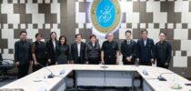 โรงเรียนกฎหมายและการเมือง ร่วมกับ สวนดุสิตโพล ม.สวนดุสิต จัดปาฐกถาพิเศษ “SLP: Think & Talk” EP.3 น้อมรำลึก “เจ้าฟ้านักกฎหมาย” เชิญ “ศ.พิเศษ ธงทอง จันทรางศุ” ร่วมถ่ายทอดพระอัจฉริยภาพและคุณูปการต่อกระบวนการยุติธรรมไทย