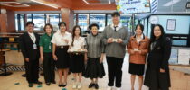ศูนย์สนเทศแนะแนวการศึกษาและอาชีพ กองพัฒนานักศึกษา ร่วมกับสำนักวิทยบริการและเทคโนโลยีสารสนเทศ สำนักกิจการพิเศษ ครัวสวนดุสิต และสวนดุสิตโพล จัดโครงการอิ่มท้องสมองแล่น อิ่มอินเตอร์  เรียนรู้ผ่านรสชาติ หลากหลายไปด้วยกัน