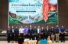 ม.สวนดุสิต ศูนย์ตรัง ต่อยอด “หมูย่างเมืองตรัง” สู่งานวิจัยและนวัตกรรมเตาย่าง มหาวิทยาลัยสวนดุสิต ศูนย์การศึกษา ตรัง เดินหน้าขับเคลื่อนงานวิจัยและนวัตกรรมบนฐานอัตลักษณ์อาหารท้องถิ่น จัดกิจกรรมพัฒนาโจทย์วิจัยเมืองสร้างสรรค์ด้านอาหาร พร้อมนำเสนอ “เตาย่างนวัตกรรมสำหรับหมูย่างทั้งตัว